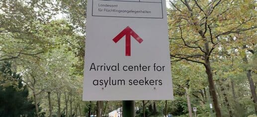 FDP-und-Gruene-streiten-ueber-Asylverfahren-ausserhalb-deutscher-Grenzen.jpg