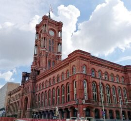 Rotes Rathaus in Berlin (Archiv), via