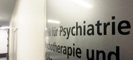 Klinik für Psychiatrie (Archiv), via 