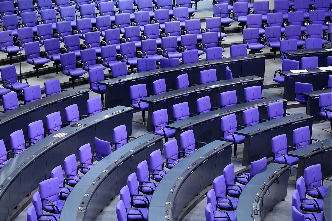 Sitze im Bundestagsplenum (Archiv), via