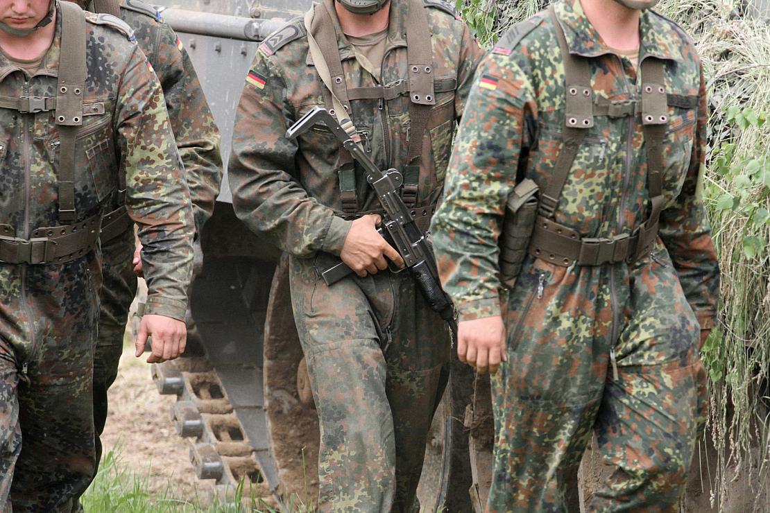 Bundeswehr-Soldaten (Archiv), via