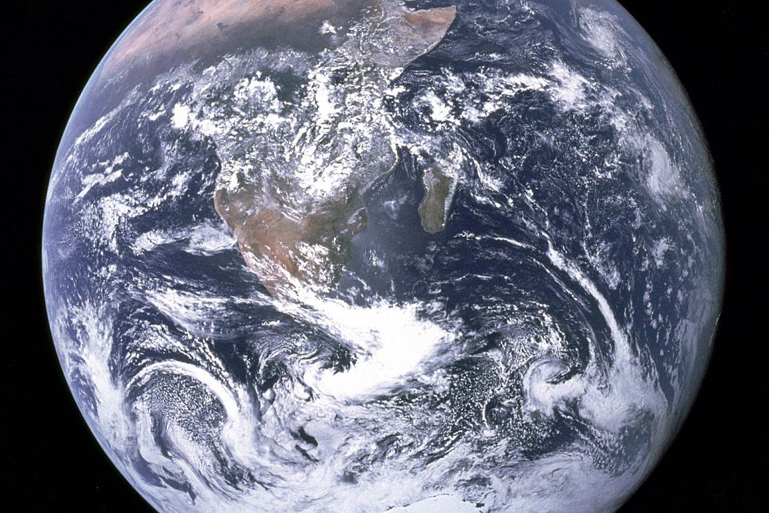 Die Erde aus dem Weltraum aufgenommen (Archiv)