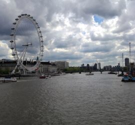 London Eye an der Themse (Archiv)