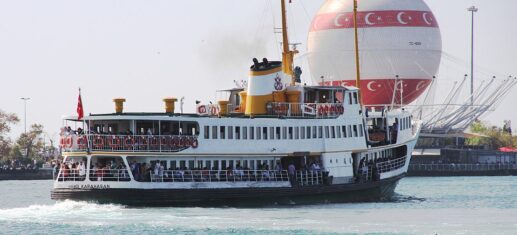 Fähre in Istanbul (Archiv)