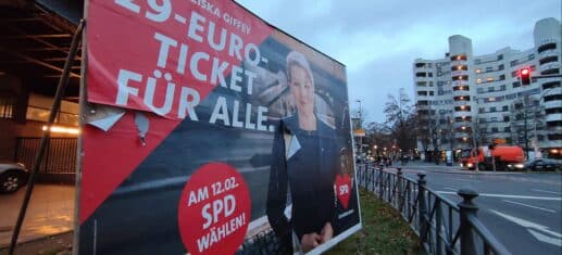 Das 29-Euro-Ticket war das zentrale Wahlkampfthema für die Berliner SPD vor der Wiederholungswahl 2023 (Archiv)