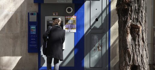 Geldautomat in Frankreich (Archiv)